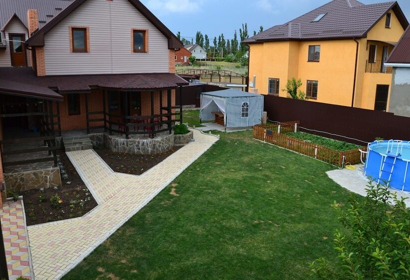 مبيت وإفطار Magadan & Spa