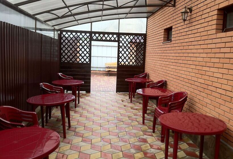 مبيت وإفطار Magadan & Spa