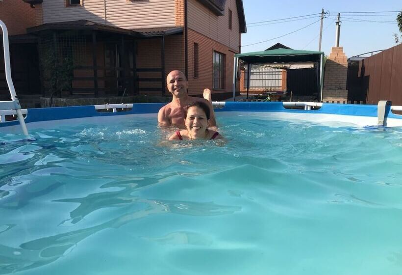 مبيت وإفطار Magadan & Spa