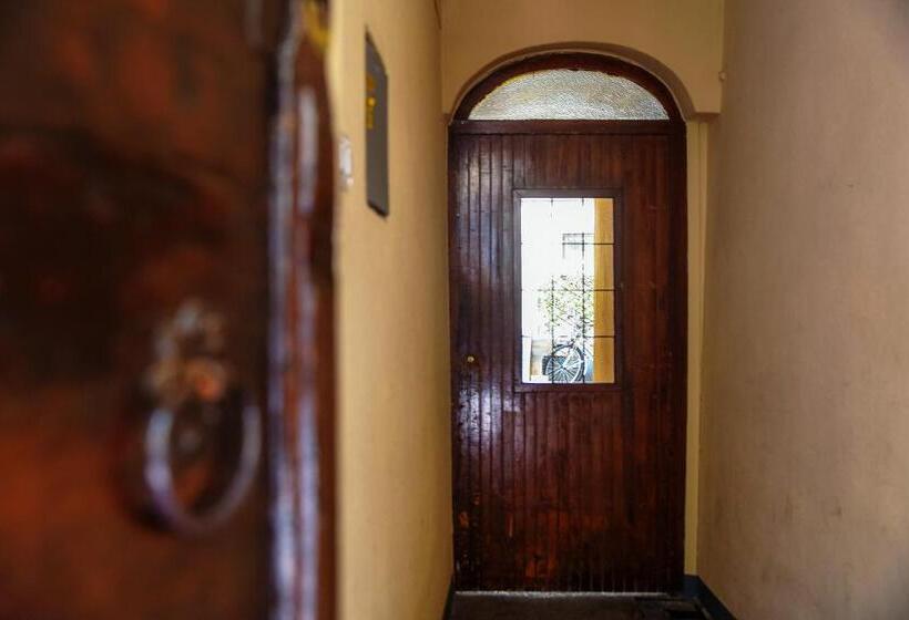 Caesar Suites   The House Of Travelers