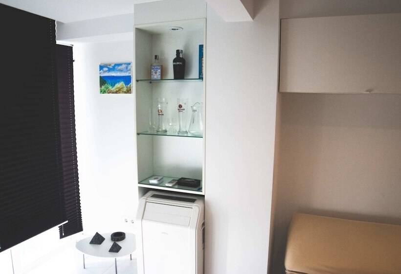 Cozy Loft In Front Of The Sea