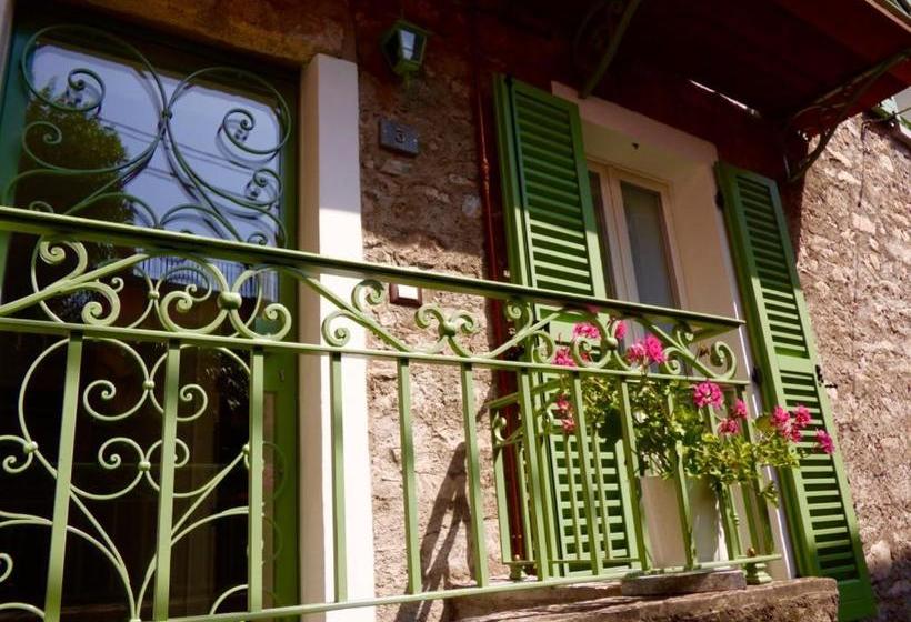 여관 Casa Contrada Bella