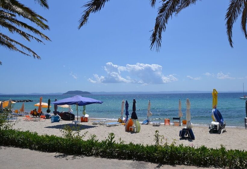 ホテル Happy Camp Mobile Homes In Castello Camping And Summer Resort