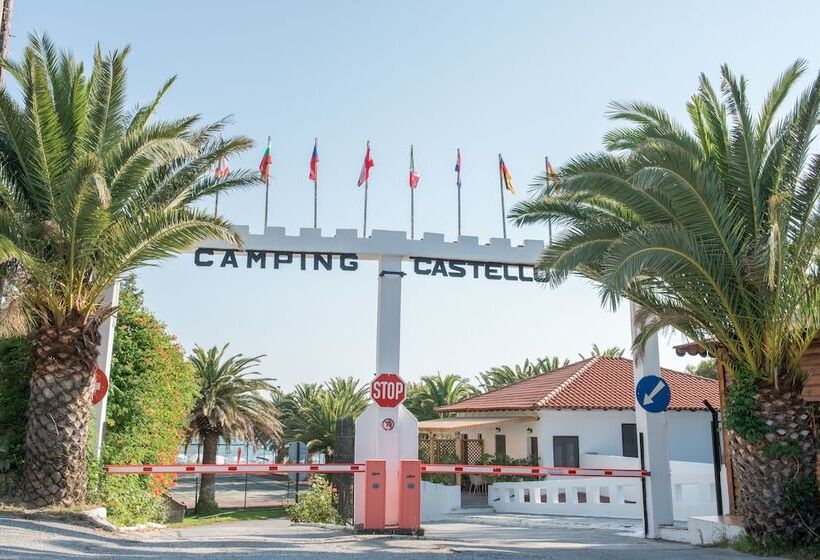 ホテル Happy Camp Mobile Homes In Castello Camping And Summer Resort