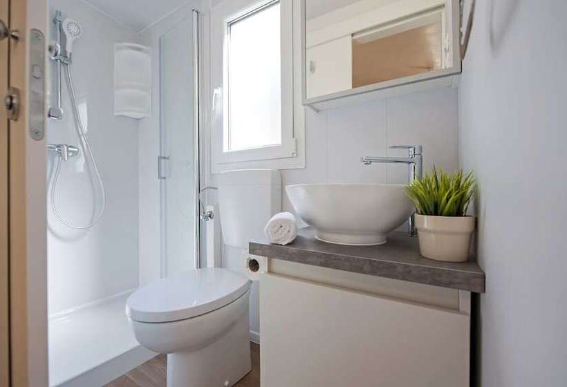 فندق Mediteran Kamp Mobile Homes In Camping Puntica