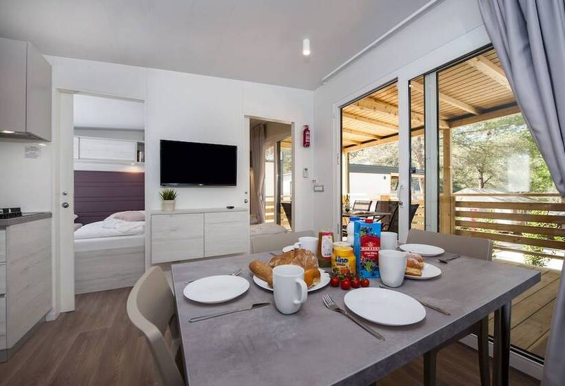 فندق Mediteran Kamp Mobile Homes In Camping Puntica