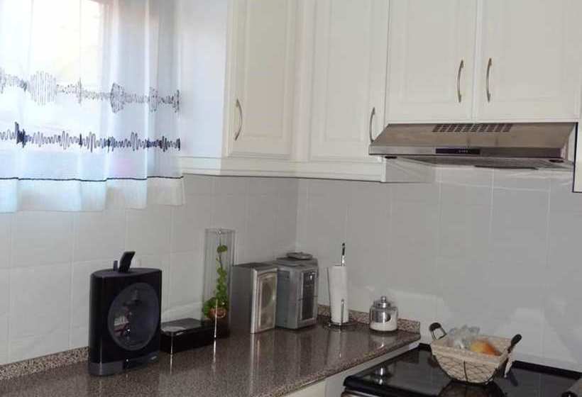 2 Bedrooms House With City View Furnished Terrace And Wifi At Alfena 7 Km Away From The Beach