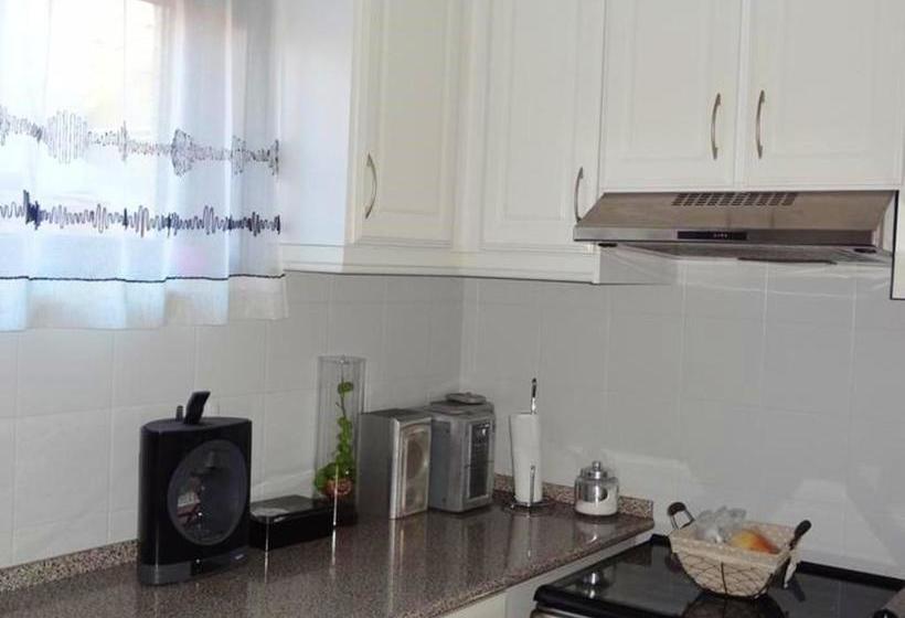 2 Bedrooms House With City View Furnished Terrace And Wifi At Alfena 7 Km Away From The Beach