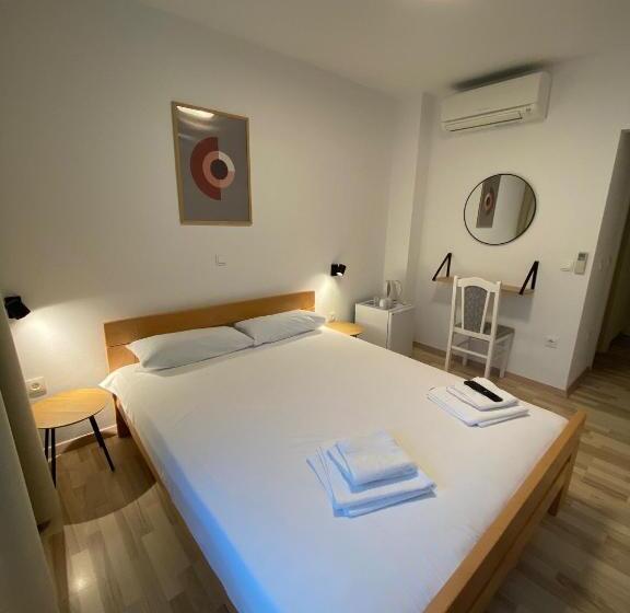 펜션 Apart Pansion Promajna