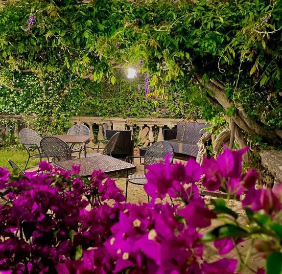 پانسیون Cernaia