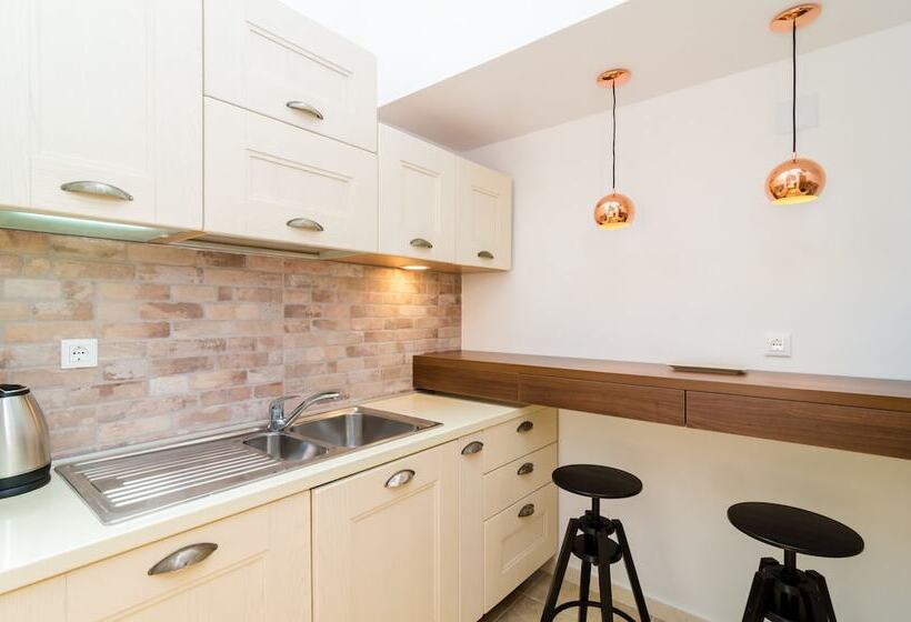 بنسيون Cinema View House