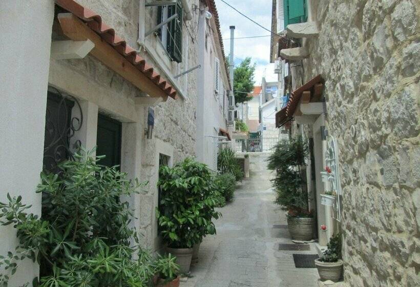 Pensão Cozy En Suite Rm On Dumanica