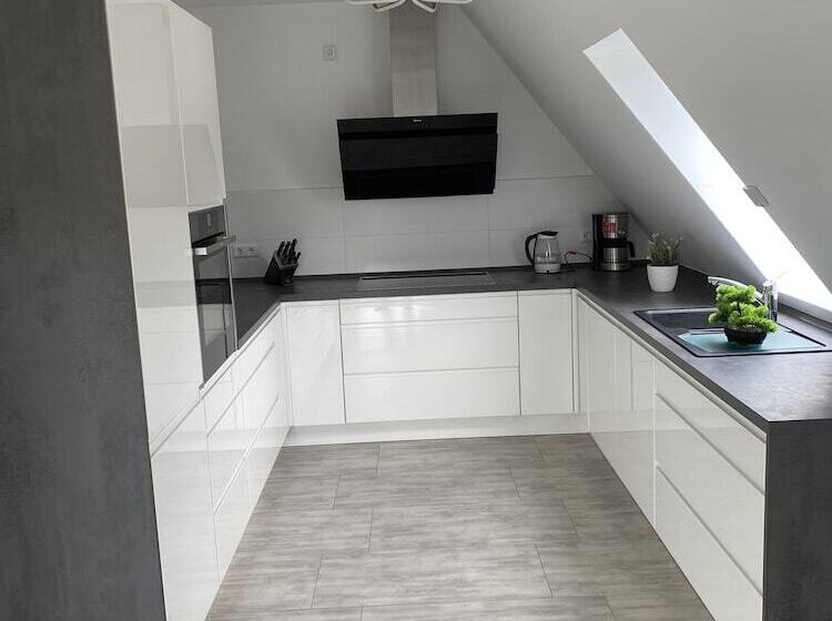 פנסיון Damm Apartments