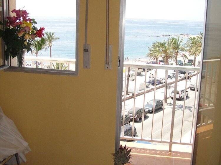 Пансион Hostal Costa Sol