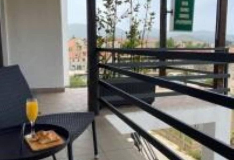 פנסיון Mediteran Hvar   Modern Rooms And Restaurant, B&b