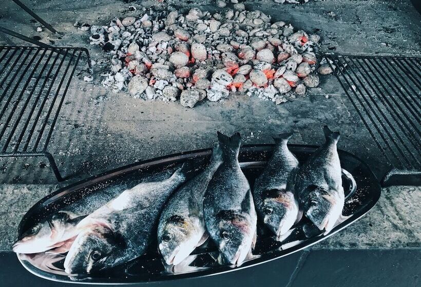 פנסיון Mediteran Hvar   Modern Rooms And Restaurant, B&b