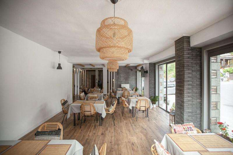 פנסיון Oikia Guesthouse