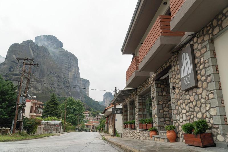 פנסיון Oikia Guesthouse