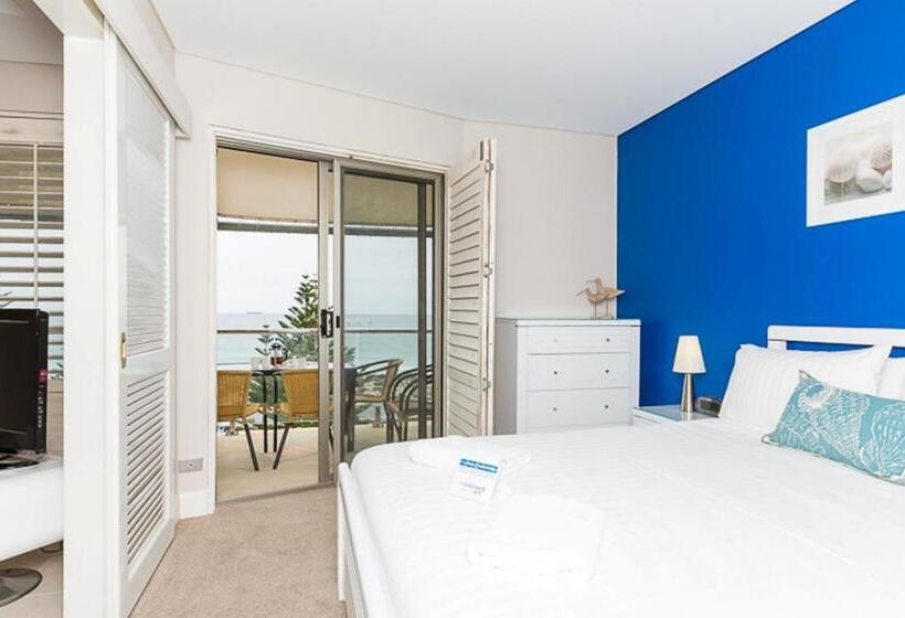 The White Pearl Penthouse