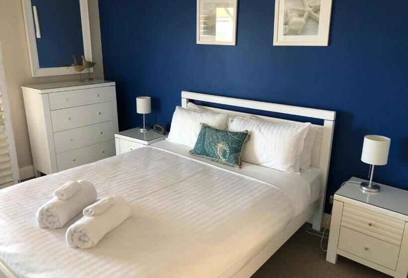 The White Pearl Penthouse