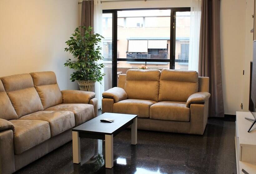 Apartamento En El Parque Central. Estación Del Ave