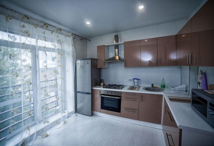 Arendagrad Apartments Bolnichny 4