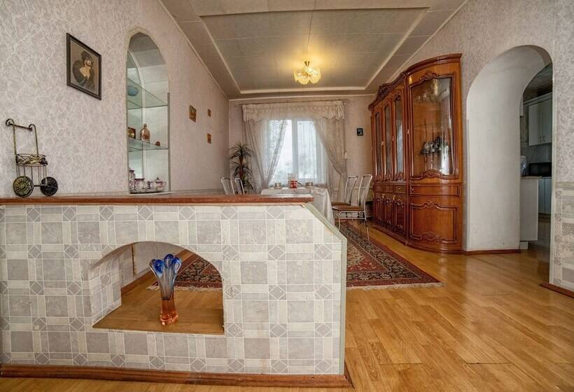 Arendagrad Apartments Kommunisticheskaya