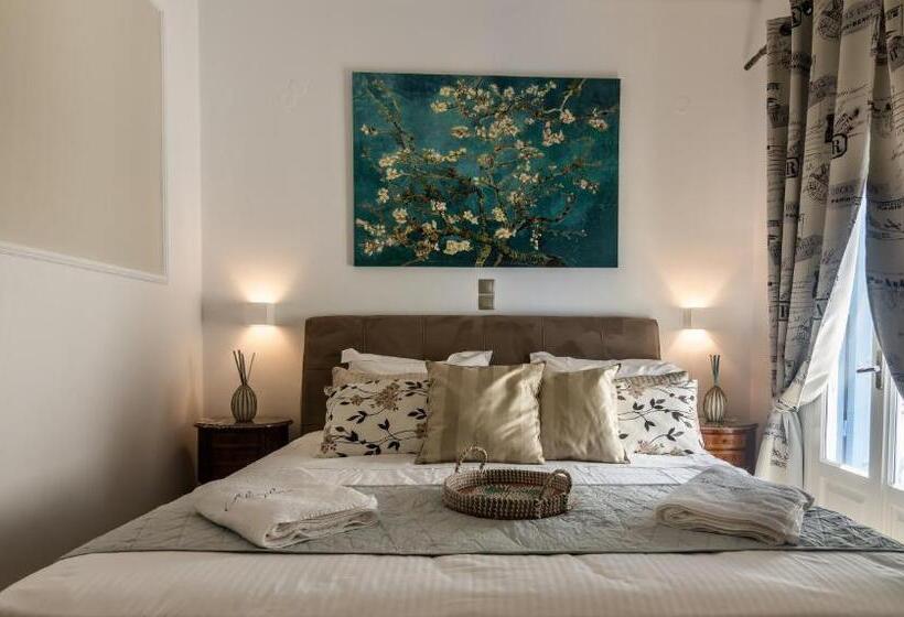 Artemis By Akroploro