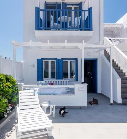 Artemis By Akroploro