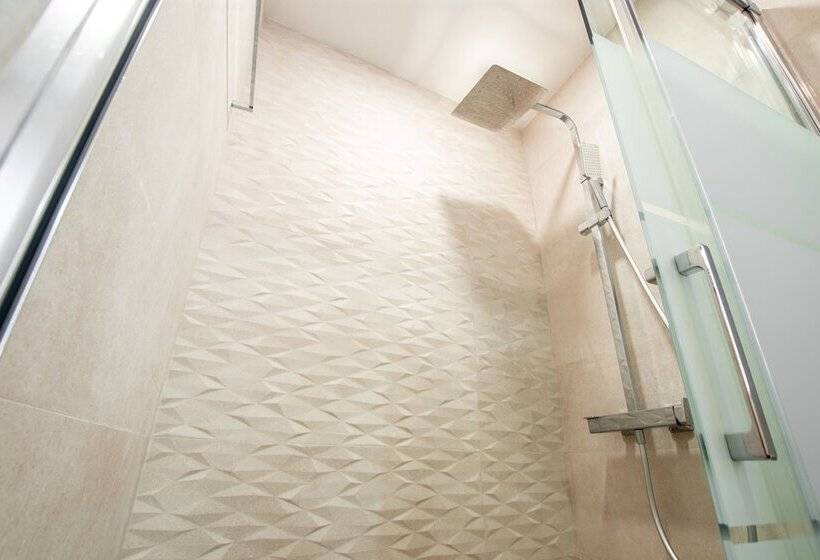 Dino & Beach Villa V3