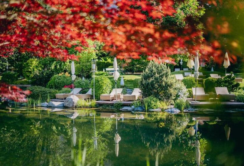 فندق Cocoon Alpine Boutique Lodge