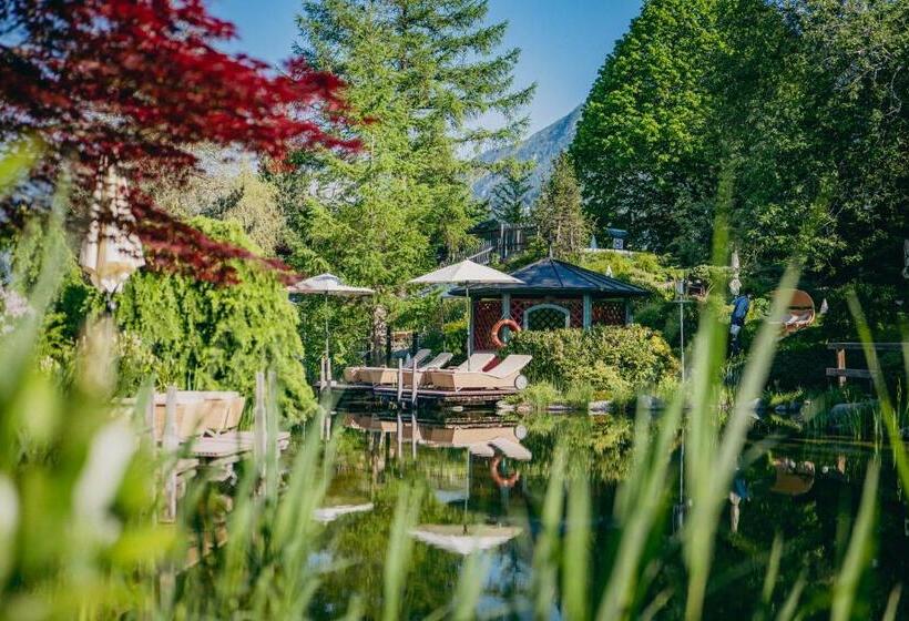 فندق Cocoon   Alpine Boutique Lodge