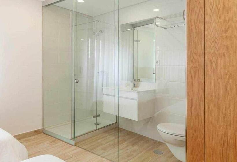 Пансион Central Suites 3