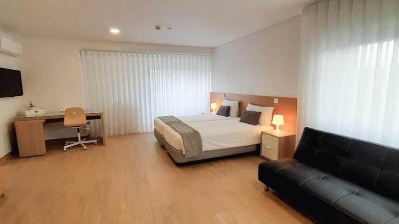 Пансион Central Suites 3