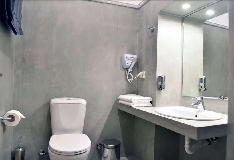 펜션 Douskos Guesthouse