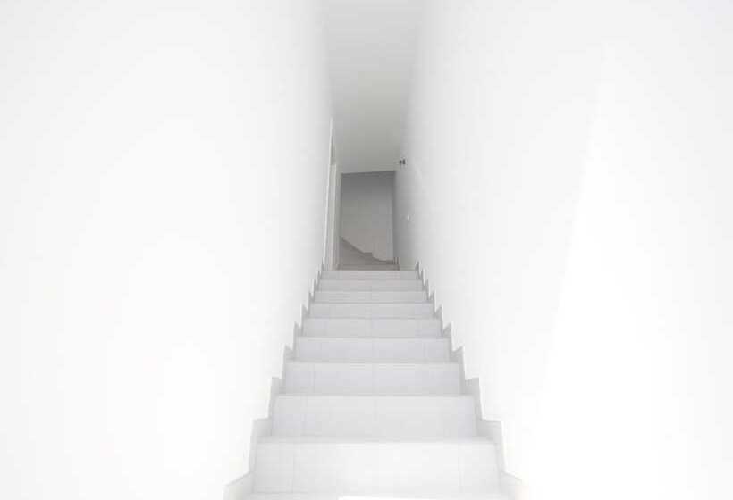 פנסיון Guest House Lovely Swan