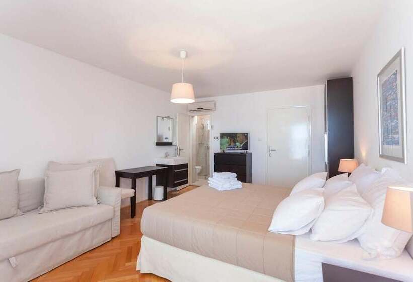 膳宿费 Guesthouse Mate Ledic