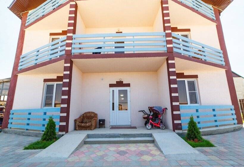 پانسیون Patrina Comfort House