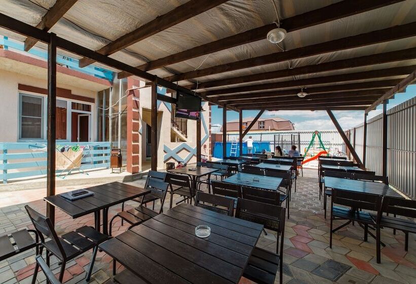 پانسیون Patrina Comfort House