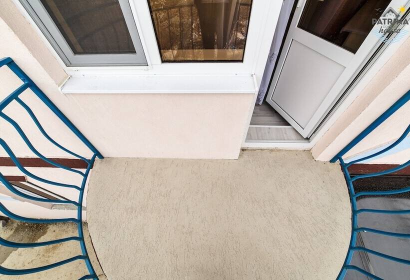 پانسیون Patrina Comfort House