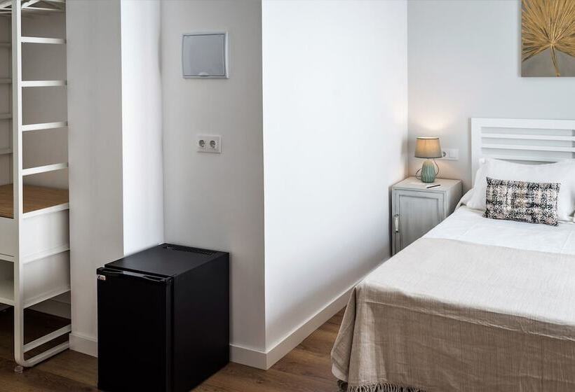 پانسیون Posada De La Costurera De Aranjuez