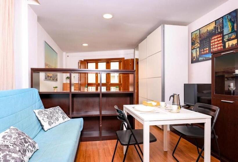 Apartamentos Turísticos Distrito Romano By Cartagenaspain