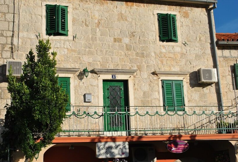 Apartments On The Square