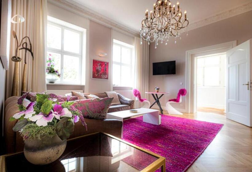 Blumeins   Das Refugium