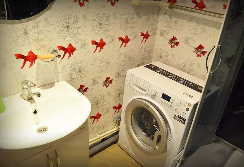 Dobrye Sutki Apartment On Mukhacheva 258