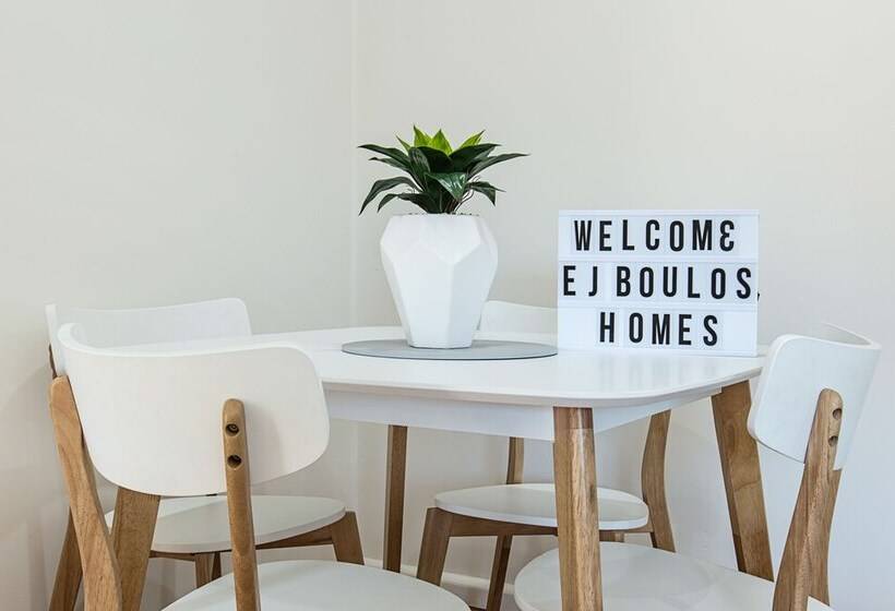 Ej Homes At The Entrance