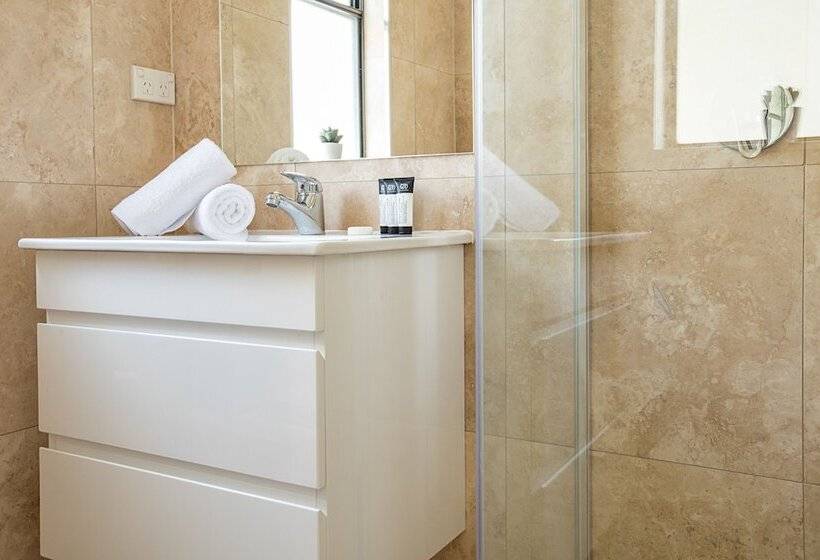 Ej Homes At The Entrance