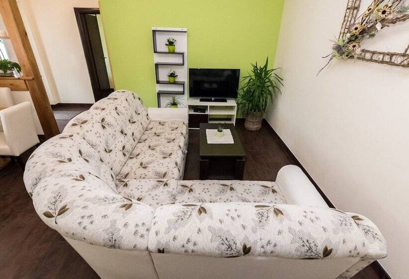 Garden House Matulji