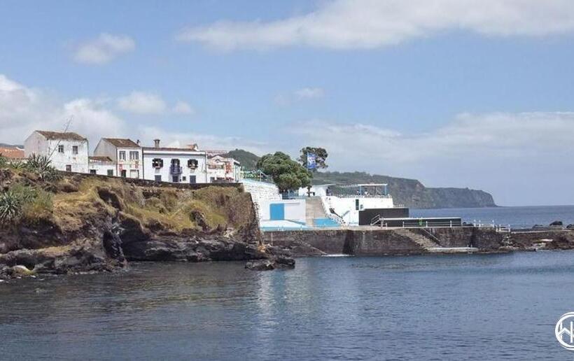 Home Azores   Lagoa S Place