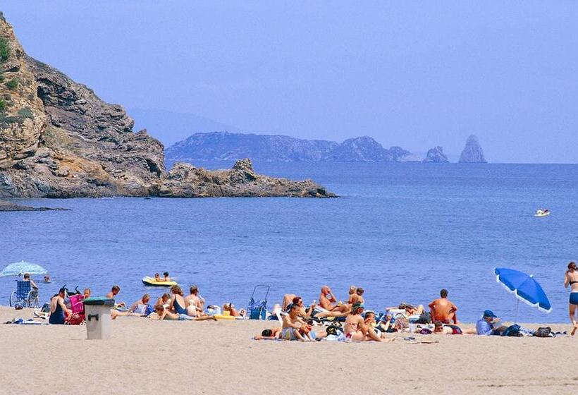 هتل Camping El Maset